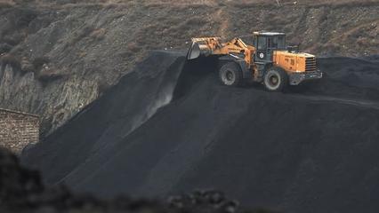 2021年中國能源消費總量52.4億噸標準煤 比上年增長5.2%